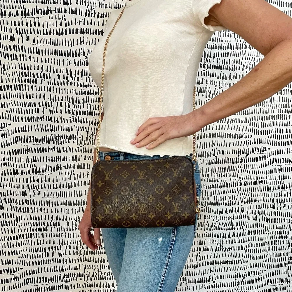 Louis Vuitton Authentic Monogram Orsay Clutch/ Crossbody - Picture 6 of 12